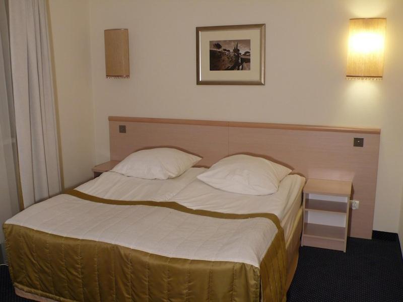 Hôtel Via Appia à Raszyn Chambre photo